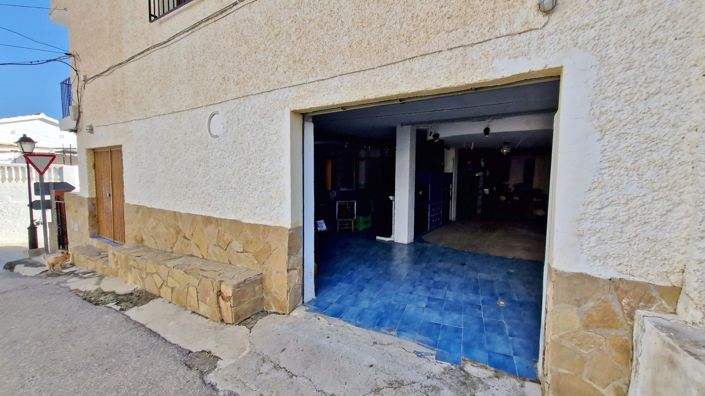 Image No.25-3 Bed Village House for sale