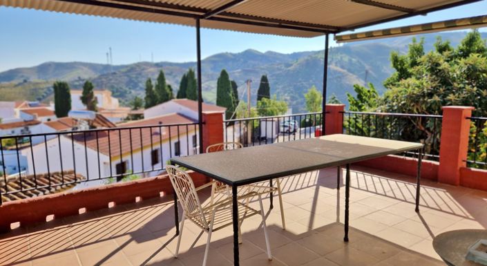 Image No.3-3 Bed Village House for sale