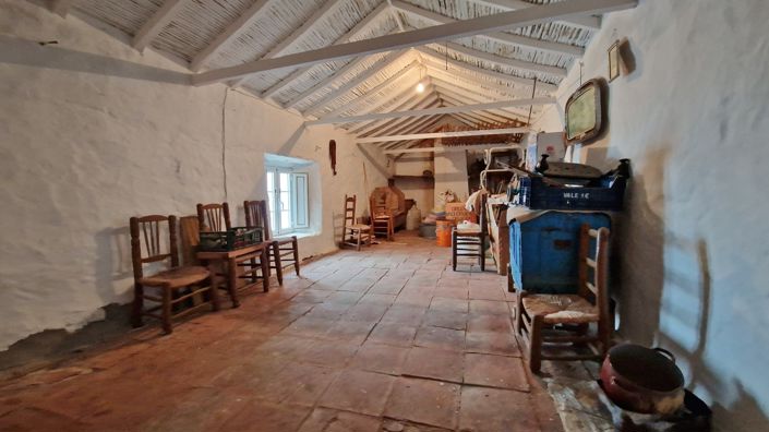 Image No.9-3 Bed Apartment for sale