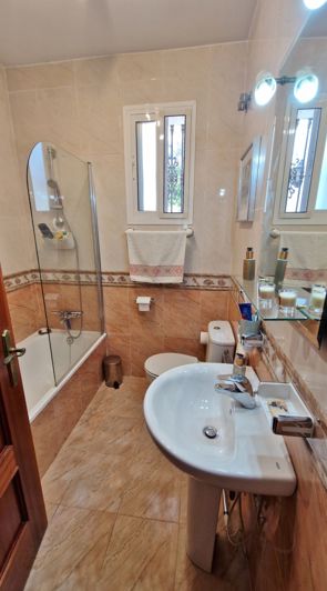 Image No.36-3 Bed Country House for sale