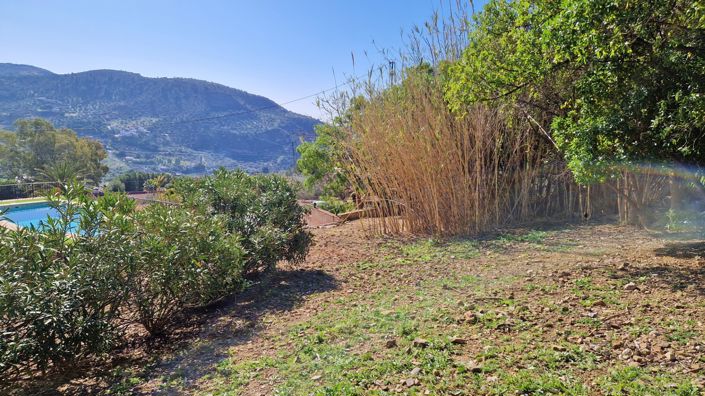 Image No.7-3 Bed Country House for sale