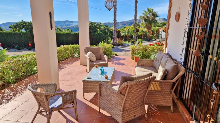 Image No.12-3 Bed Country House for sale