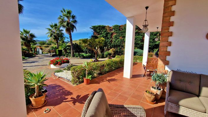 Image No.16-3 Bed Country House for sale