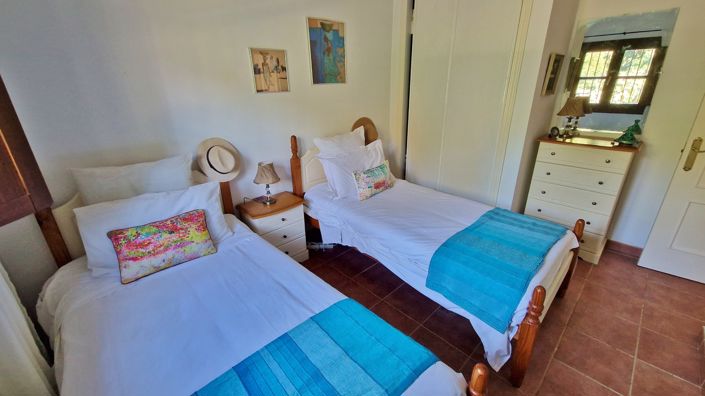 Image No.29-3 Bed Country House for sale