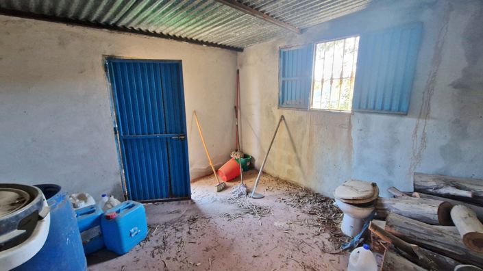 Image No.15-3 Bed Country House for sale