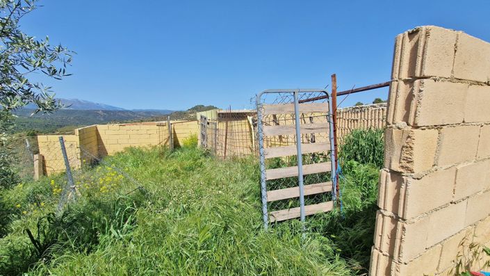 Image No.15-2 Bed Country House for sale