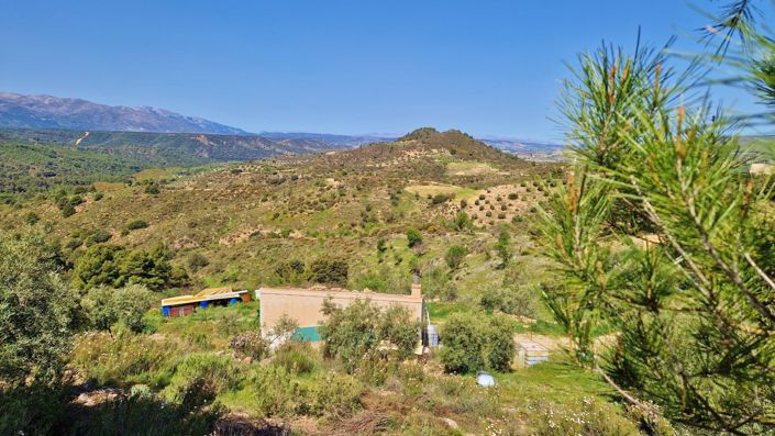 Image No.18-2 Bed Country House for sale