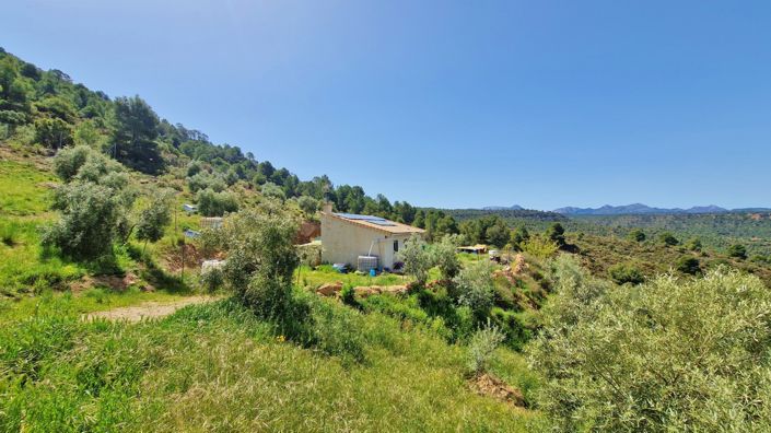 Image No.24-2 Bed Country House for sale