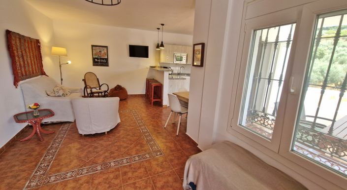 Image No.14-2 Bed Country House for sale