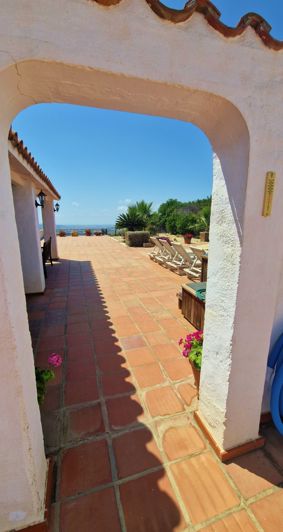 Image No.41-4 Bed Country House for sale