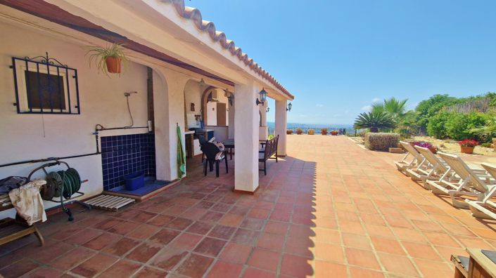 Image No.45-4 Bed Country House for sale