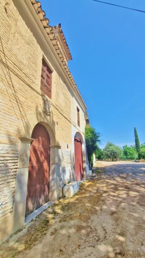 Image No.8-8 Bed Country House for sale