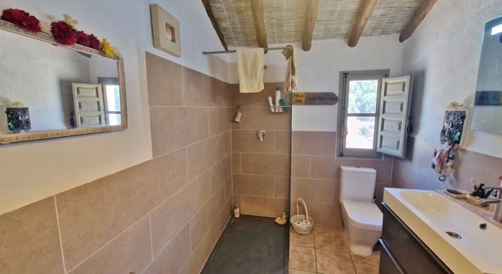 Image No.23-Maison de campagne de 3 chambres à vendre à Montefrío