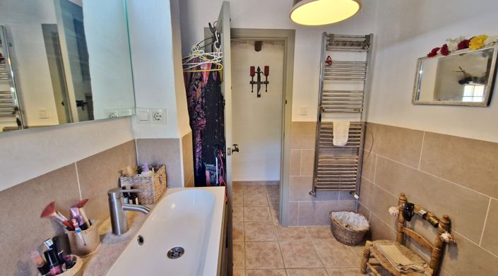 Image No.24-Maison de campagne de 3 chambres à vendre à Montefrío