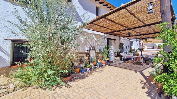 Image No.3-Maison de campagne de 3 chambres à vendre à Montefrío