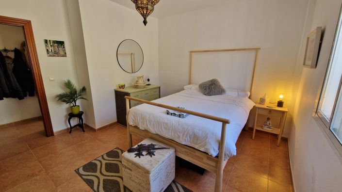 Image No.35-3 Bed Country House for sale