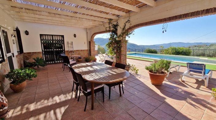 Image No.5-3 Bed Country House for sale