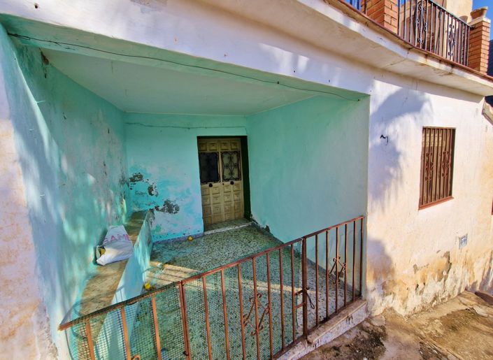 Image No.20-3 Bed Village House for sale