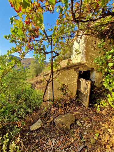 Image No.24-3 Bed Village House for sale