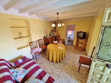 0utp5t1lyy420230904185358