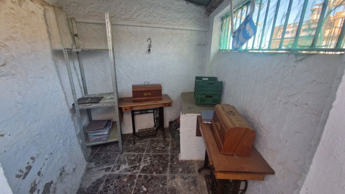 Image No.26-3 Bed Townhouse for sale