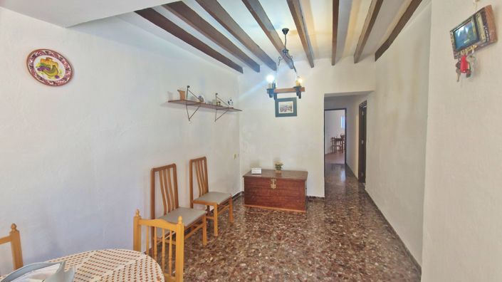 Image No.5-3 Bed Townhouse for sale