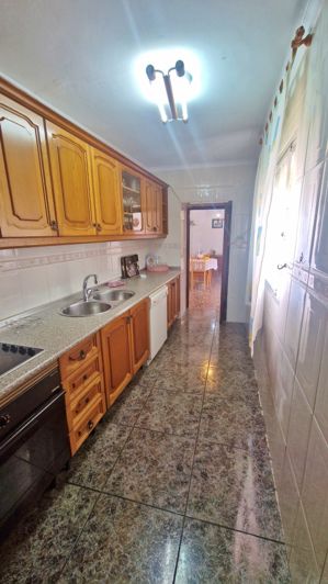 Image No.9-3 Bed Townhouse for sale