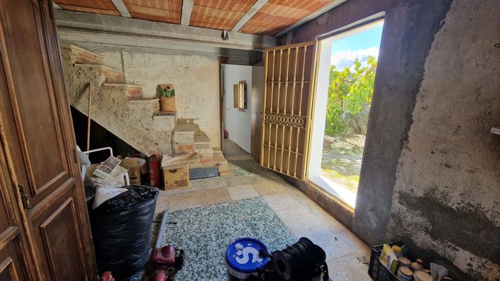 Image No.22-6 Bed Country House for sale