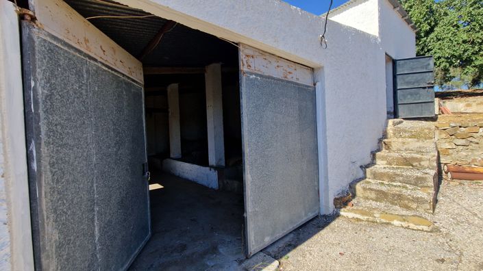 Image No.36-6 Bed Country House for sale