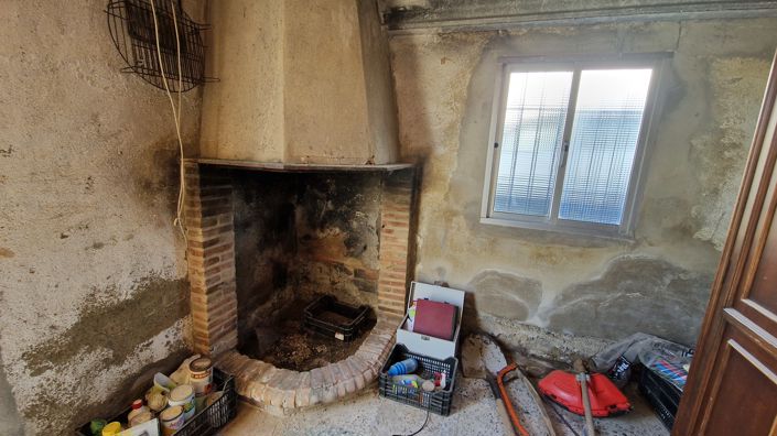 Image No.39-6 Bed Country House for sale