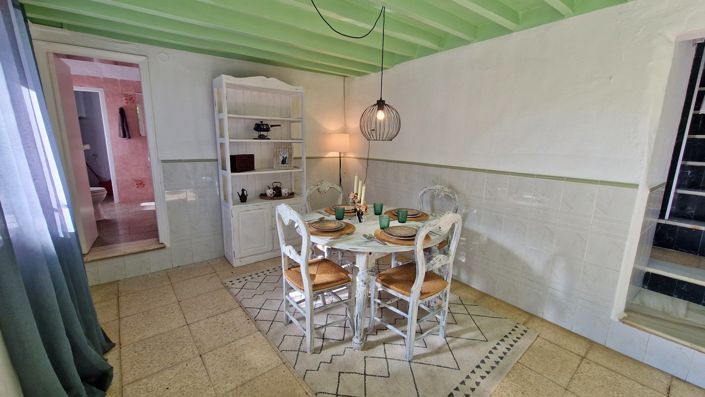 Image No.5-6 Bed Country House for sale