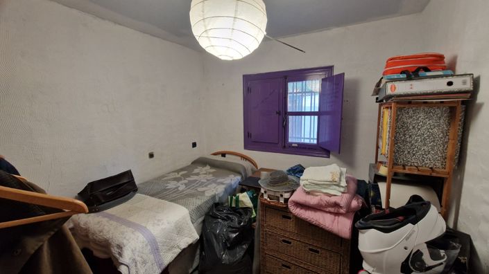 Image No.15-3 Bed Country House for sale