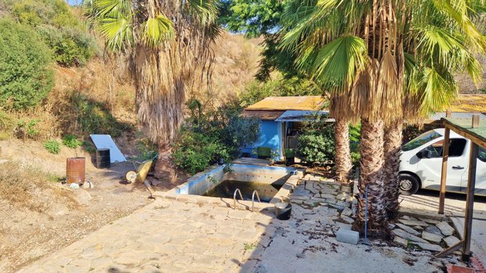 Image No.22-3 Bed Country House for sale