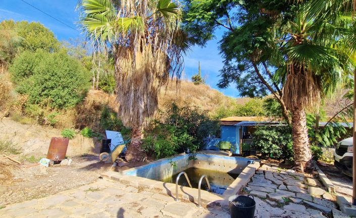 Image No.24-3 Bed Country House for sale