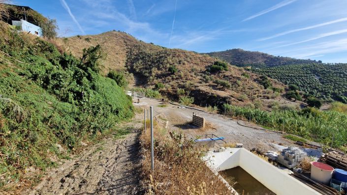 Image No.34-3 Bed Country House for sale