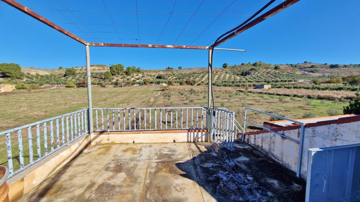 Image No.21-2 Bed Country House for sale