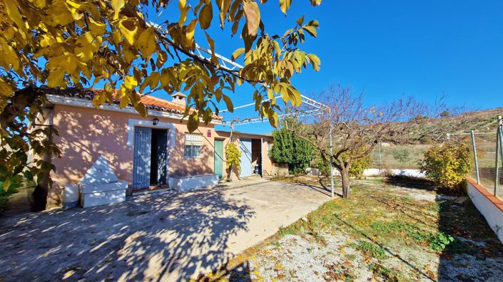 Image No.37-2 Bed Country House for sale