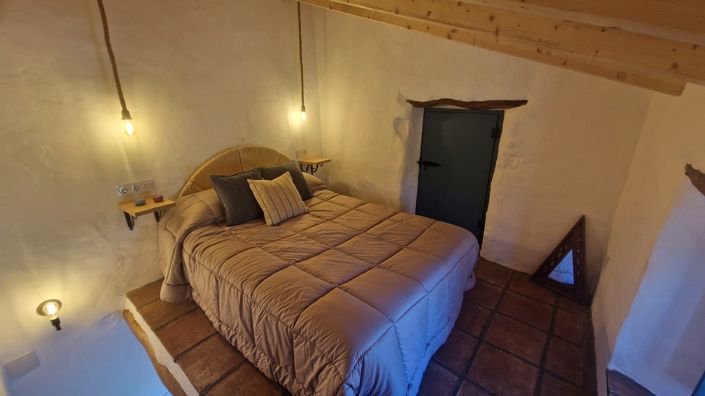 Image No.26-3 Bed Country House for sale