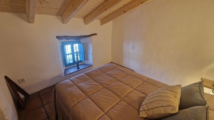 Image No.27-3 Bed Country House for sale