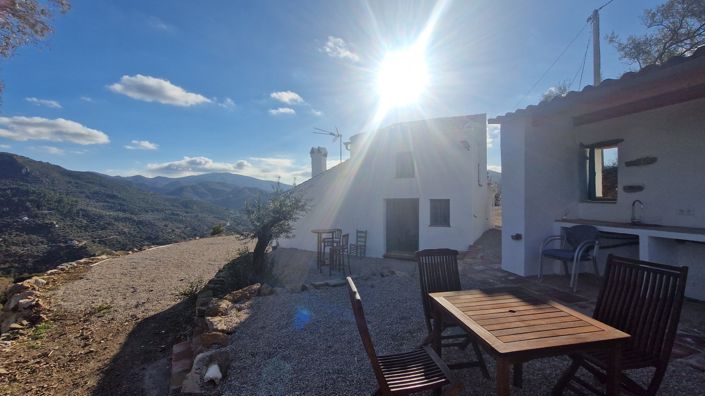 Image No.4-3 Bed Country House for sale