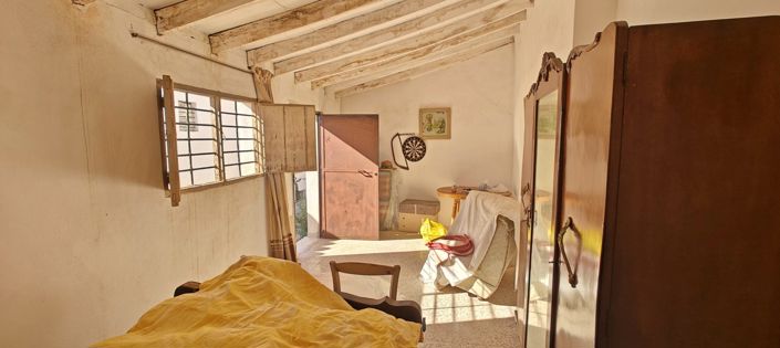 Image No.6-2 Bed Townhouse for sale