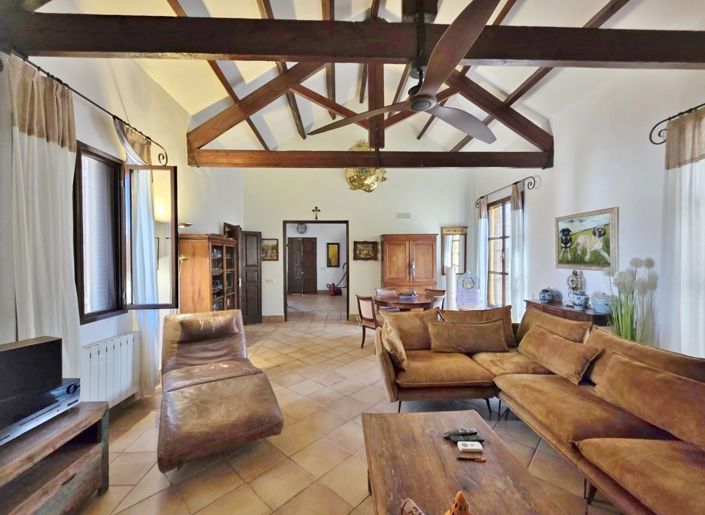 Image No.12-4 Bed Cortijo for sale