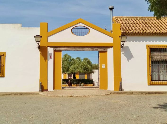 Image No.4-4 Bed Cortijo for sale