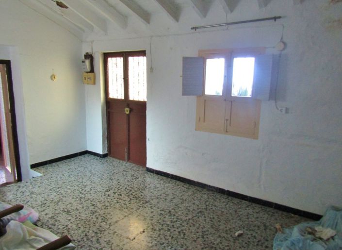 Image No.4-2 Bed Village House for sale