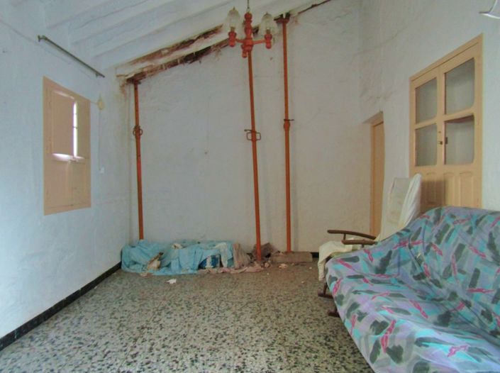 Image No.5-2 Bed Village House for sale