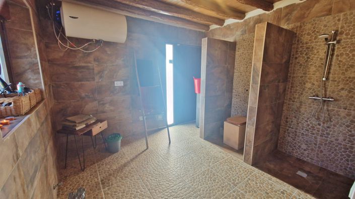 Image No.18-Maison de campagne de 3 chambres à vendre à Jayena