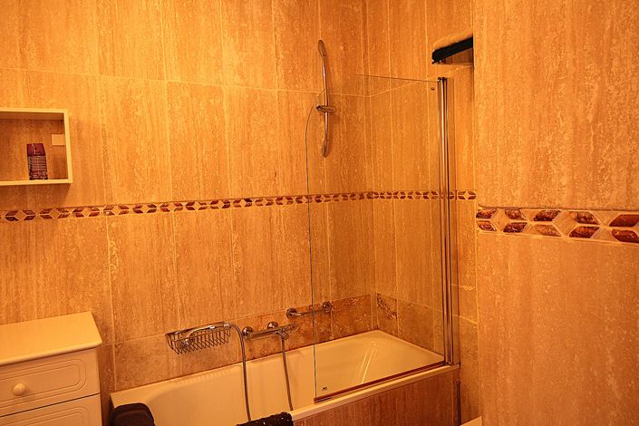 Image No.14-3 Bed Townhouse for sale