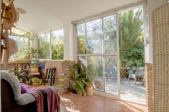 Image No.7-4 Bed Country House for sale