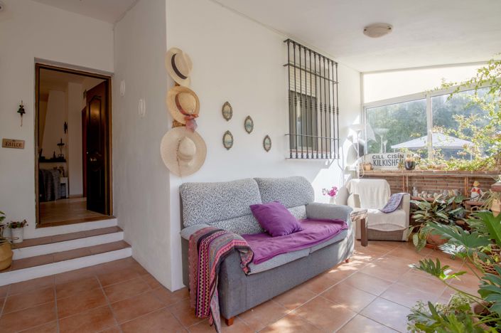 Image No.8-4 Bed Country House for sale