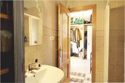 7itlf48cmw625hc025-badkamer2021